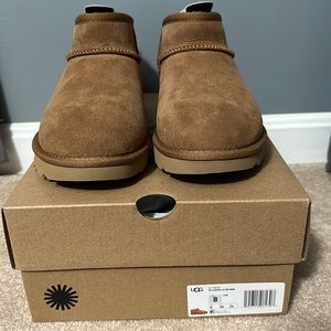 Chestnut UGG Ultra Mini, women’s size 8